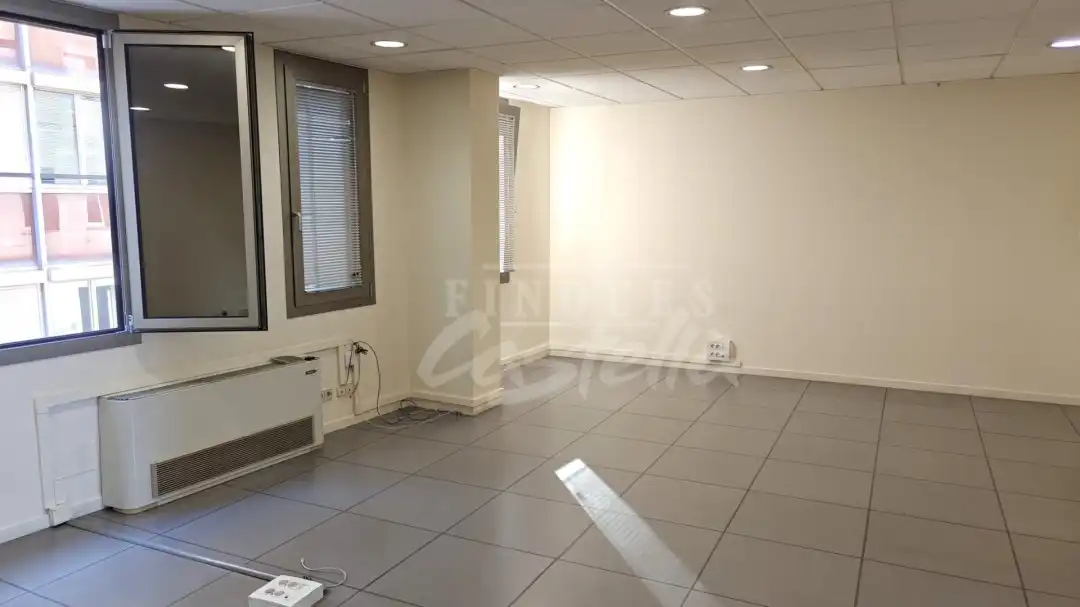 Oficina de lloguer a Mataró, Barcelona