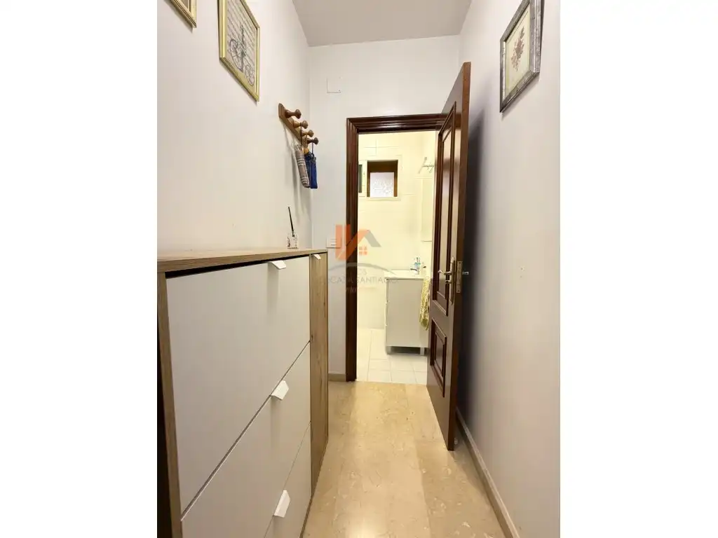Casa o xalet en venda en Santiago de Compostela  amb Jardí privat, Moblat i Forn