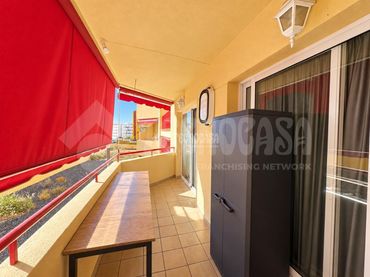 Pis amb piscina en venda a Puerto de Santiago