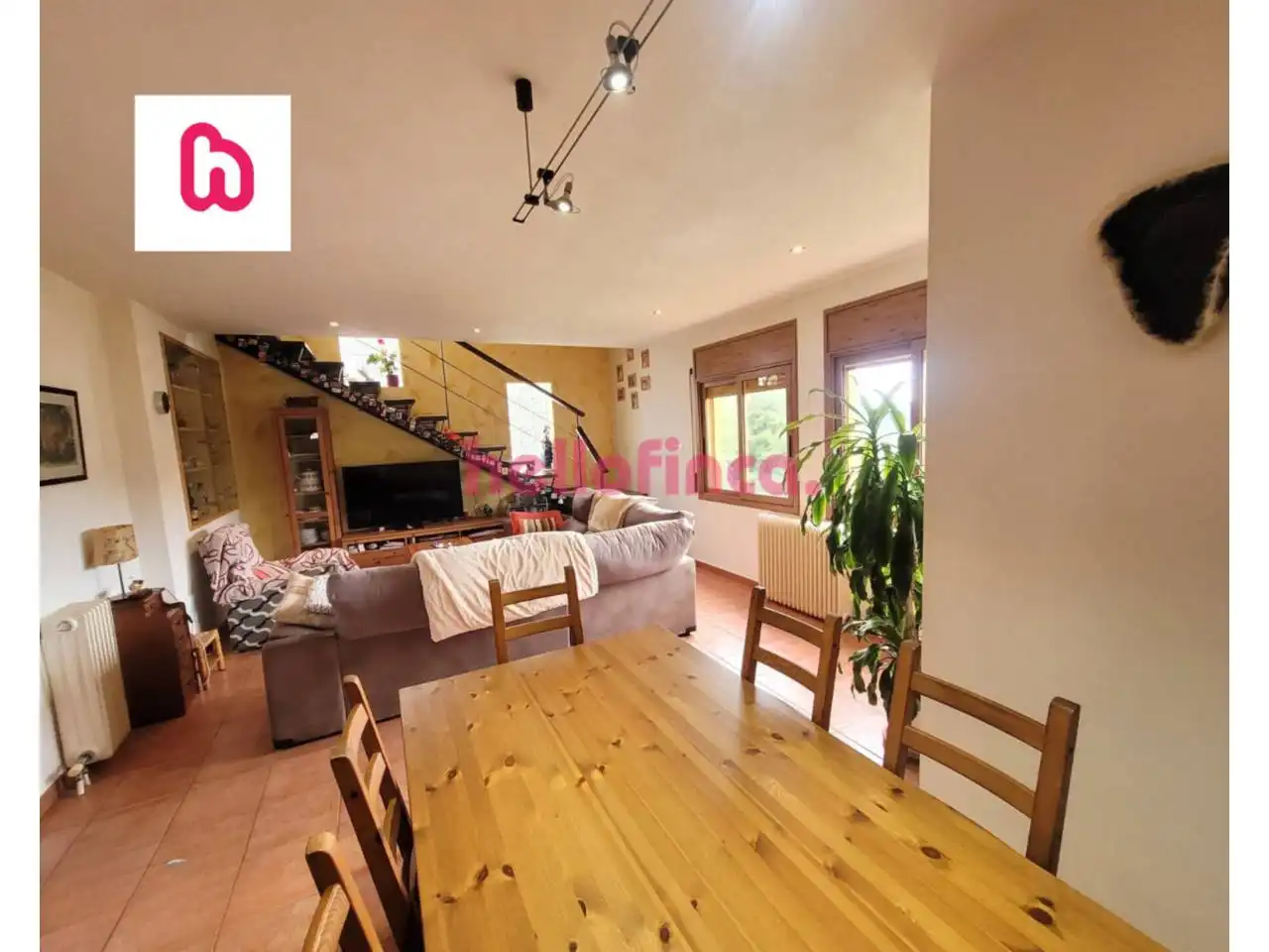 Sala de estar de Casa o chalet en venta en Font-rubí con Calefacción, Jardín privado y Terraza