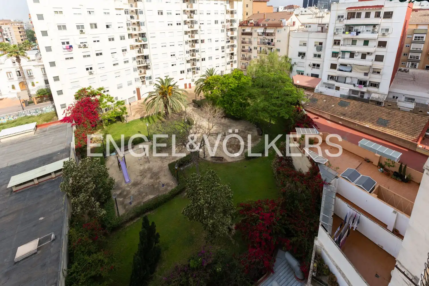 Vista exterior de Piso en venta en Valencia con Aire acondicionado, Calefacción y Balcón