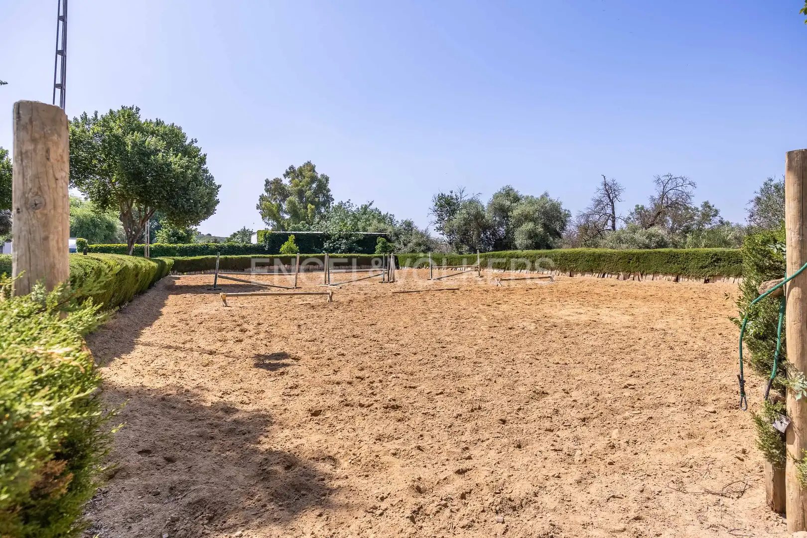 Finca rústica en venta en Alcalá del Río con Aire acondicionado, Calefacción y Jardín privado