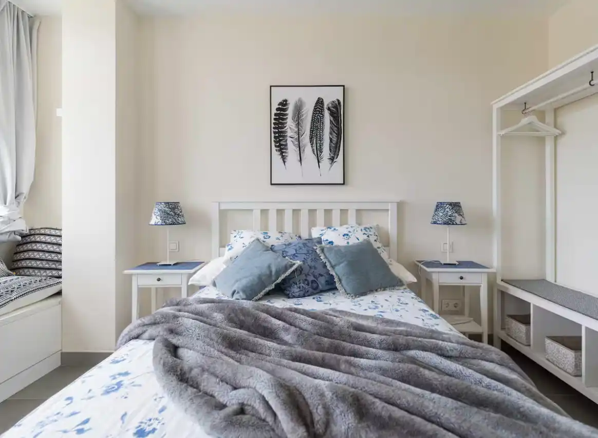 Dormitori de Apartament de lloguer en Las Palmas de Gran Canaria amb Aire condicionat, Calefacció i Parquet