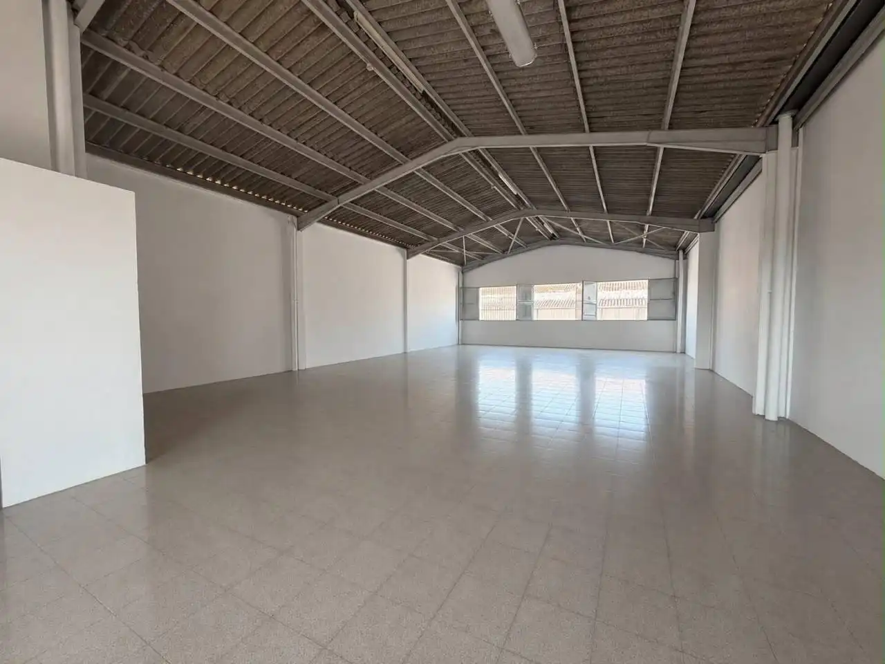 Industrial buildings for rent in Cornellà de Llobregat