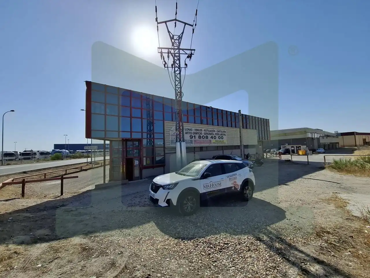 Außenansicht von Fabrikhallen zur Miete in Valdemoro