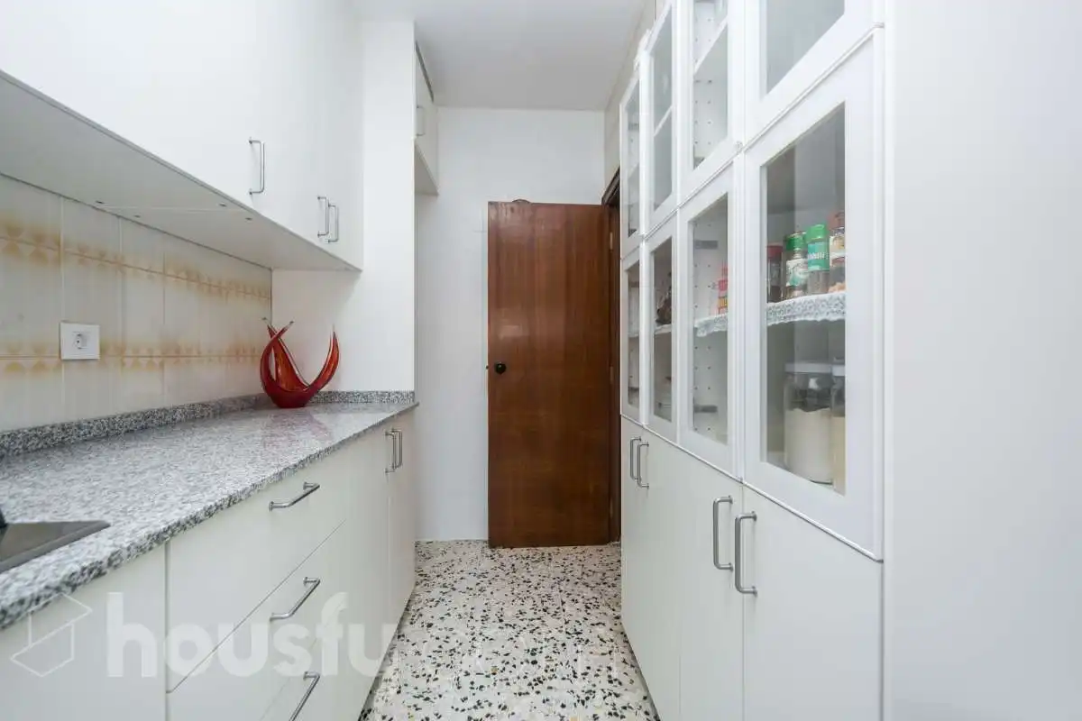 Houses for sale in Carrer de L'Estaca, Fondo Somella