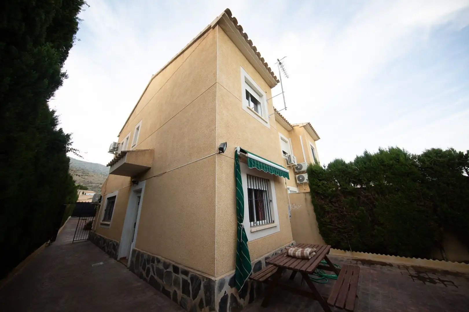 Adosado con jardín en venta en Aigües, imagen 21