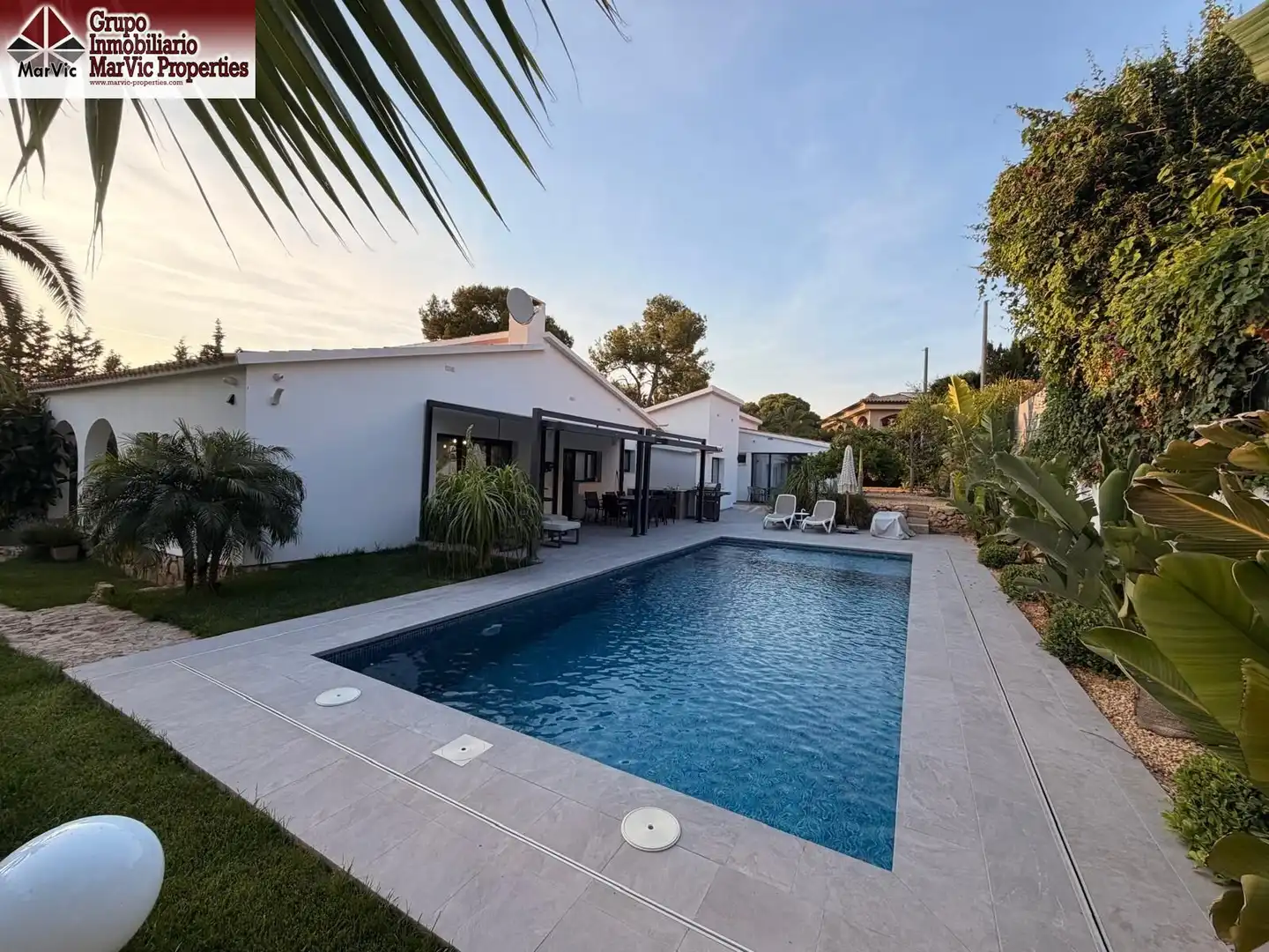 Piscina de Casa o chalet en venta en Benidorm con Aire acondicionado, Terraza y Piscina