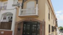 Exterior view of Duplex for sale in Peligros