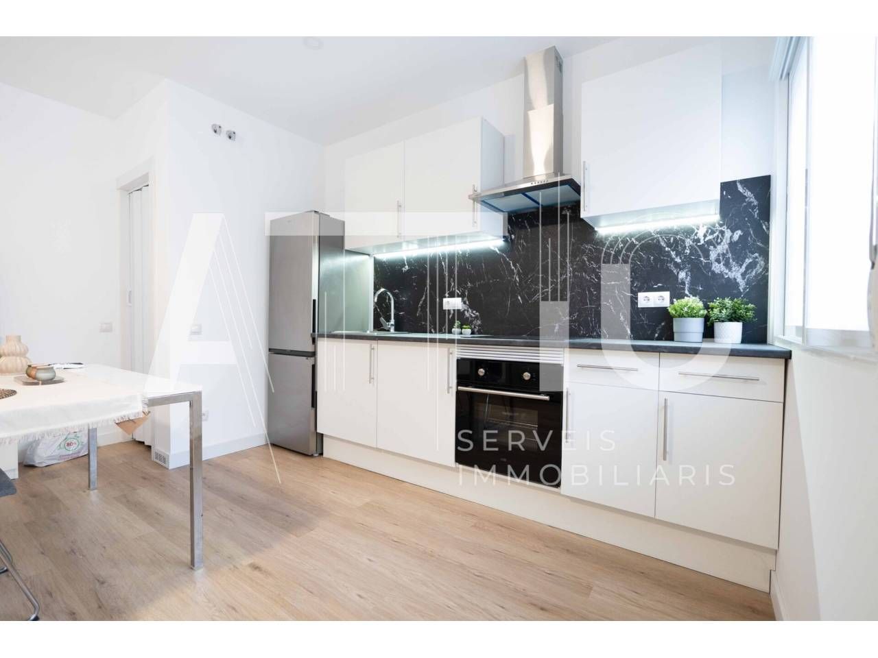 Kitchen of Flat for sale in Sabadell  with Parquet flooring and Furnished