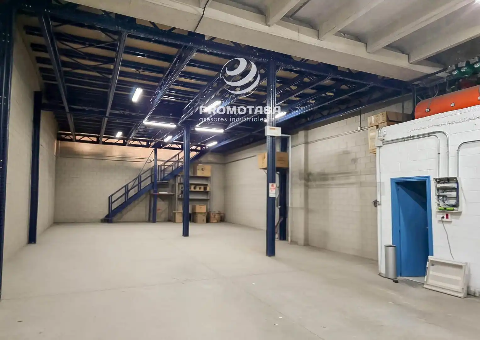 Industrial buildings for sale in  Madrid Capital  with Heating