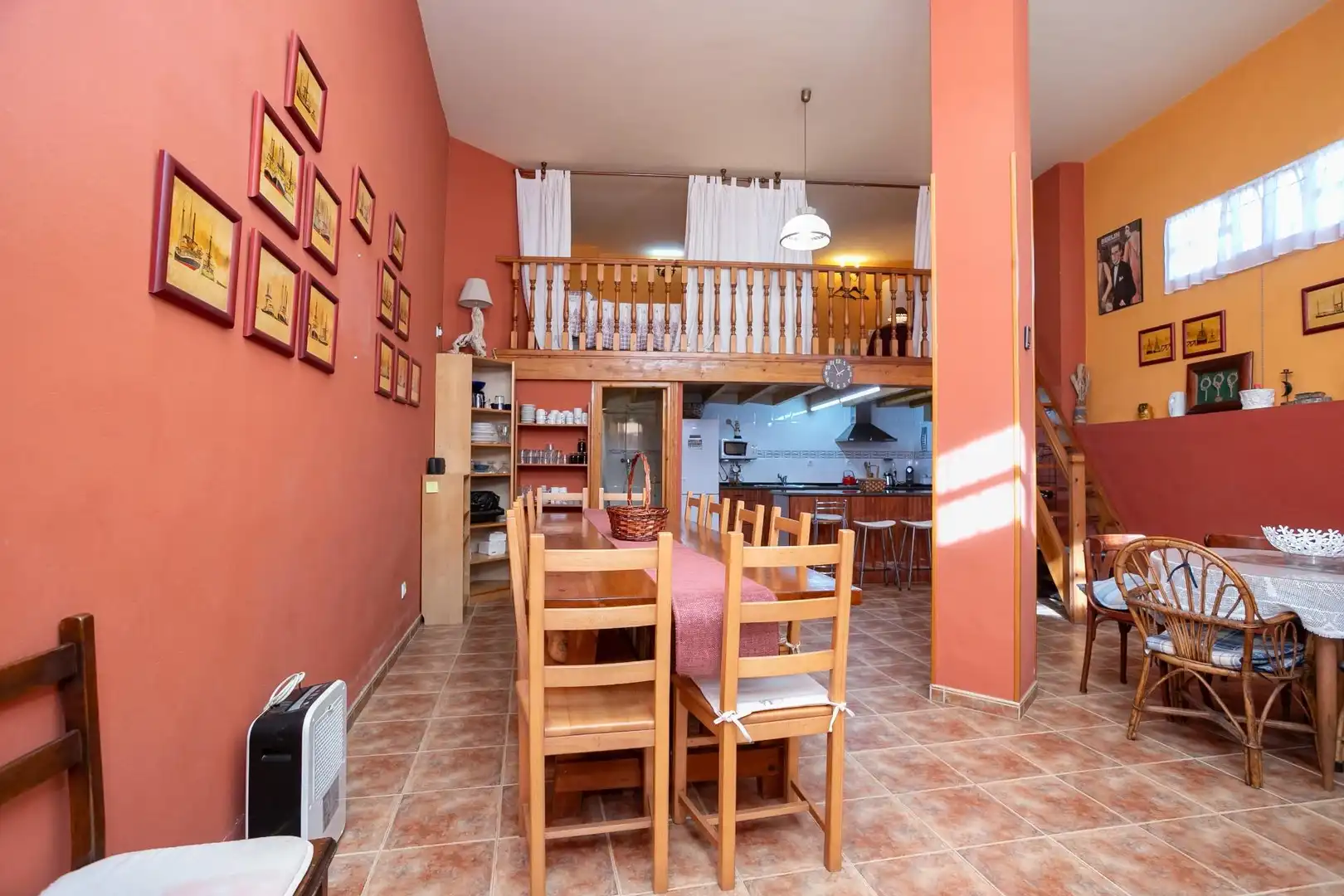 Menjador de Local en venda en San Vicente de la Barquera