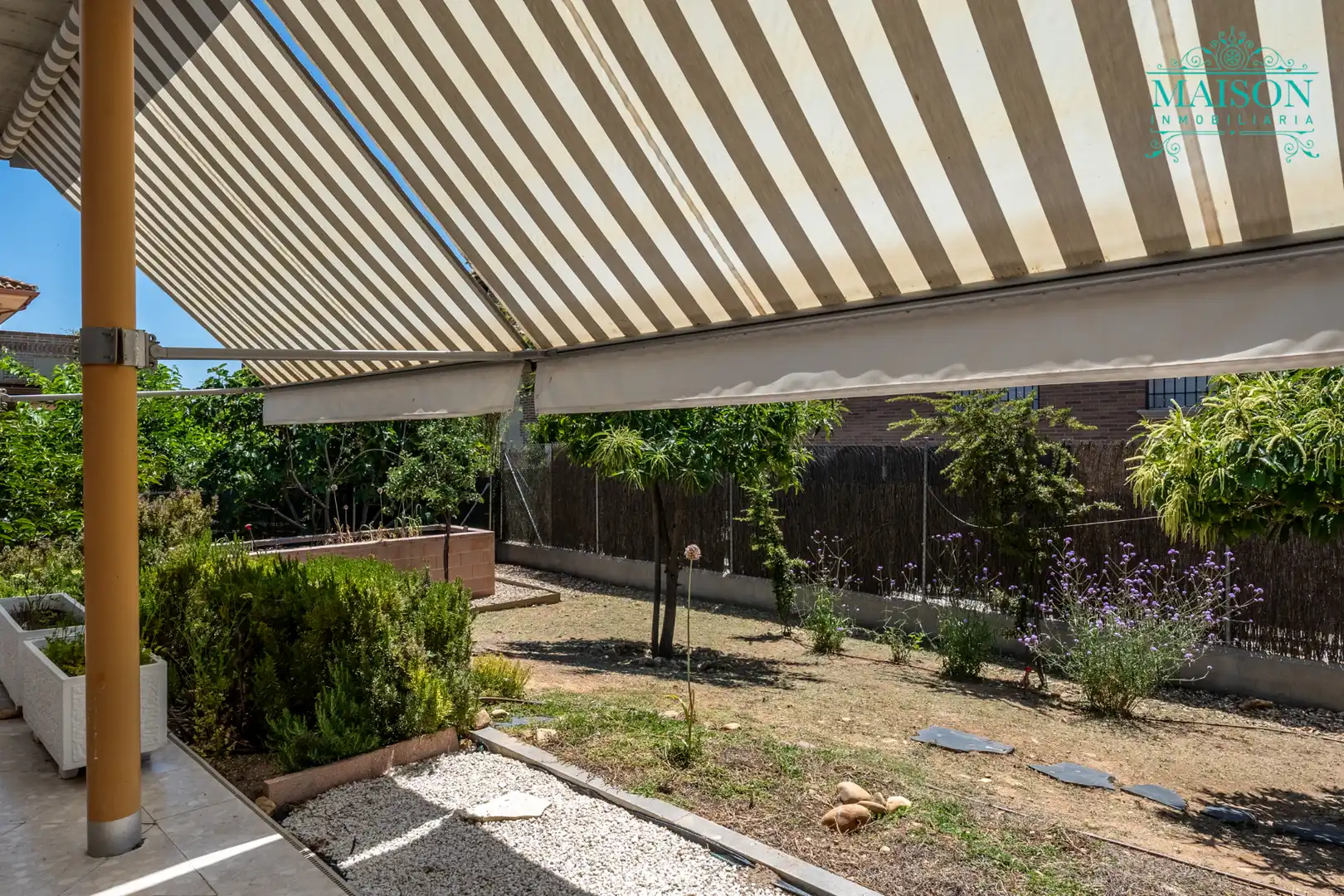 Terraza de Casa o chalet en venta en Valdetorres de Jarama con Aire acondicionado, Calefacción y Jardín privado