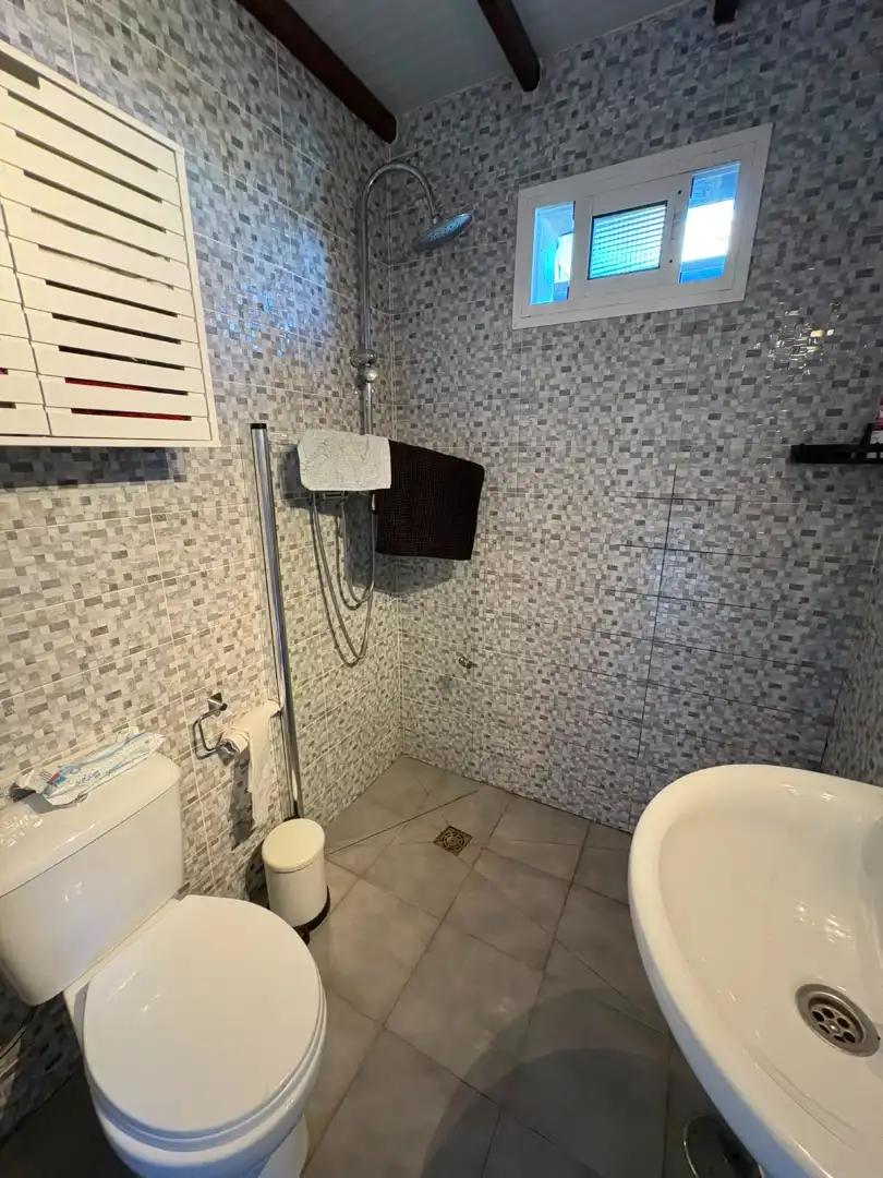 Bany de Casa o xalet en venda en Sanlúcar de Barrameda amb Jardí privat, Piscina i Moblat