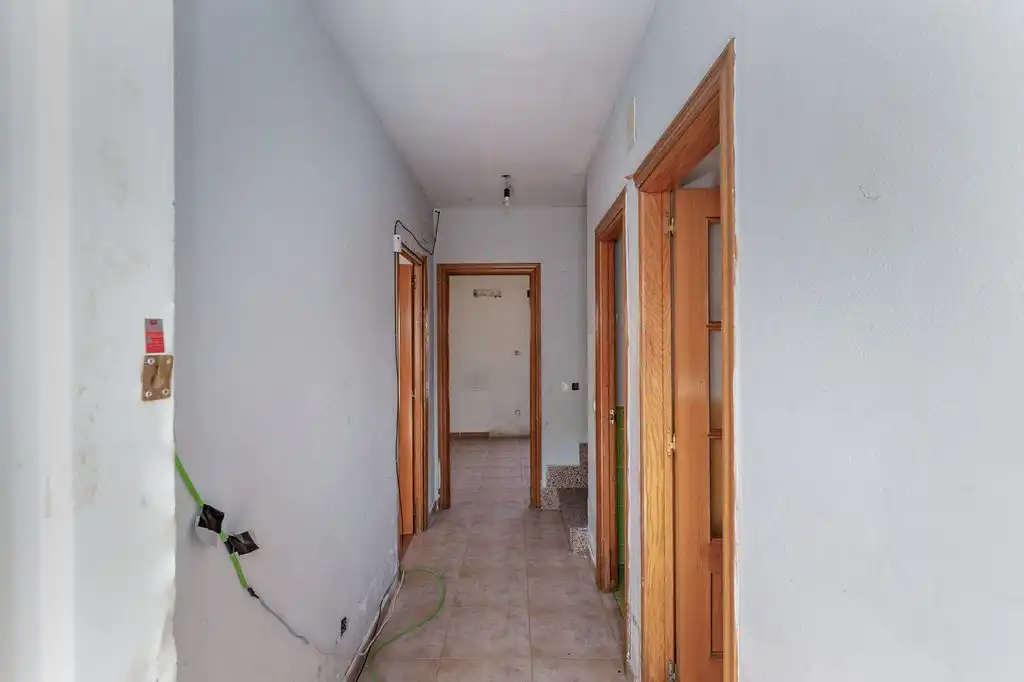 Houses for sale in Calle Miragredos, 3, Otero