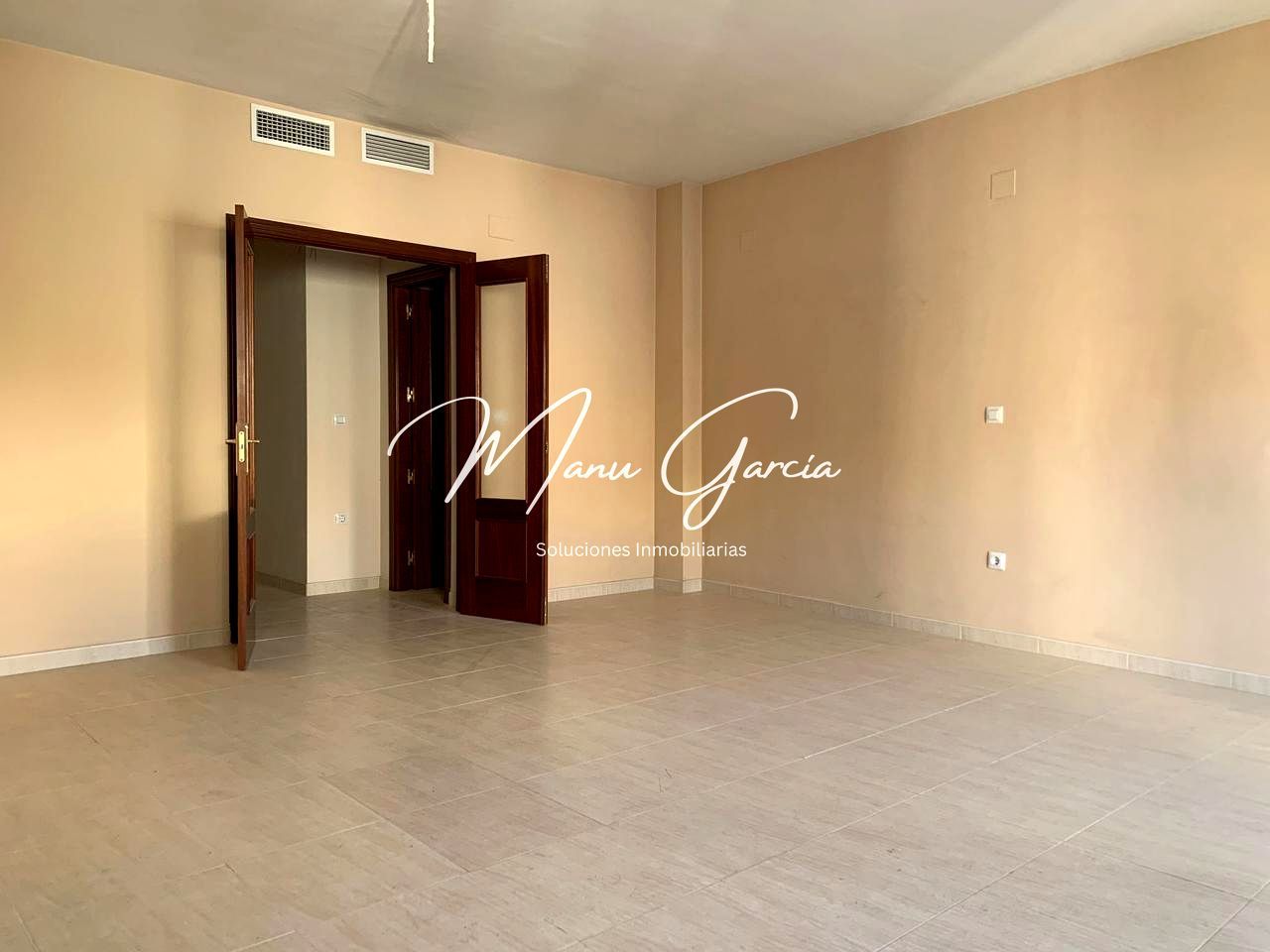 Flat for sale in Andalucía, Rute