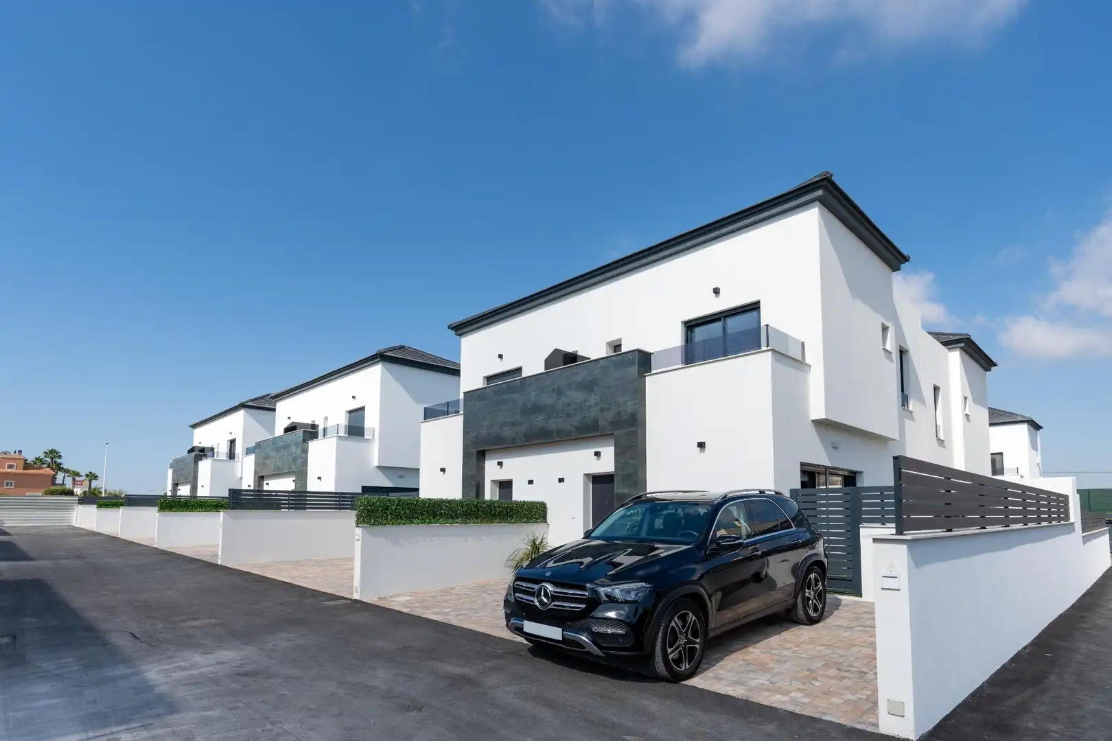 Vista exterior de Casa adosada en venta en Santa Pola con Aire acondicionado, Jardín privado y Terraza