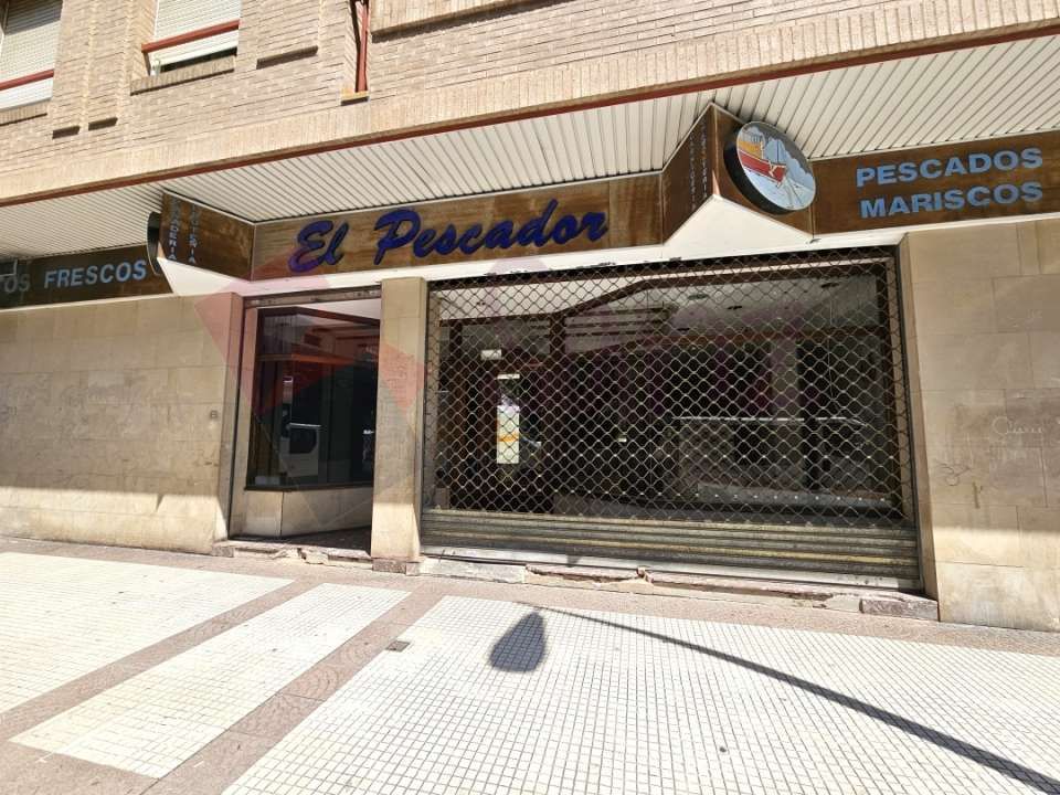 Premises for rent in  Logroño