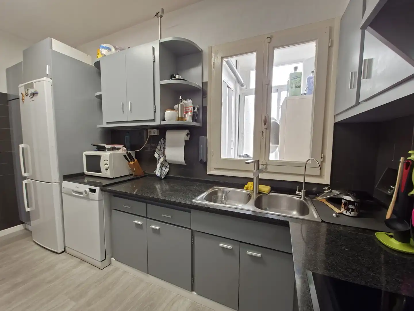 Kitchen of Flat for sale in Maó - Mahón  with Air Conditioner, Furnished and Balcony