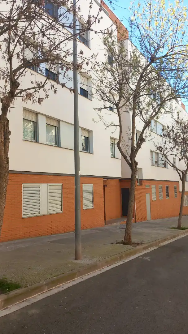 Vista exterior de Piso en venta en Sant Fruitós de Bages con Alarma
