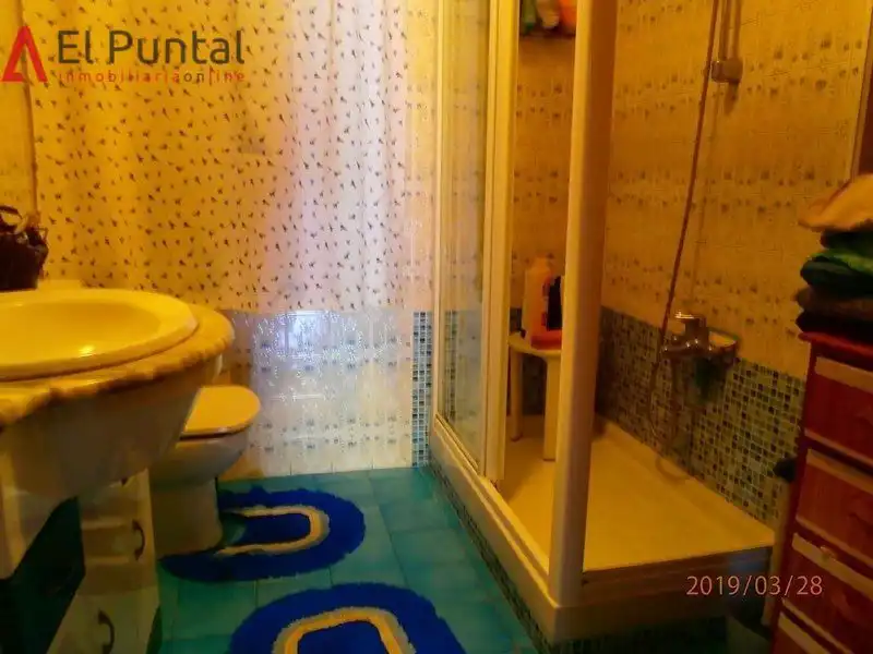 Baño de Casa o chalet en venta en Villaescusa (Cantabria) con Jardín privado, Terraza y Trastero