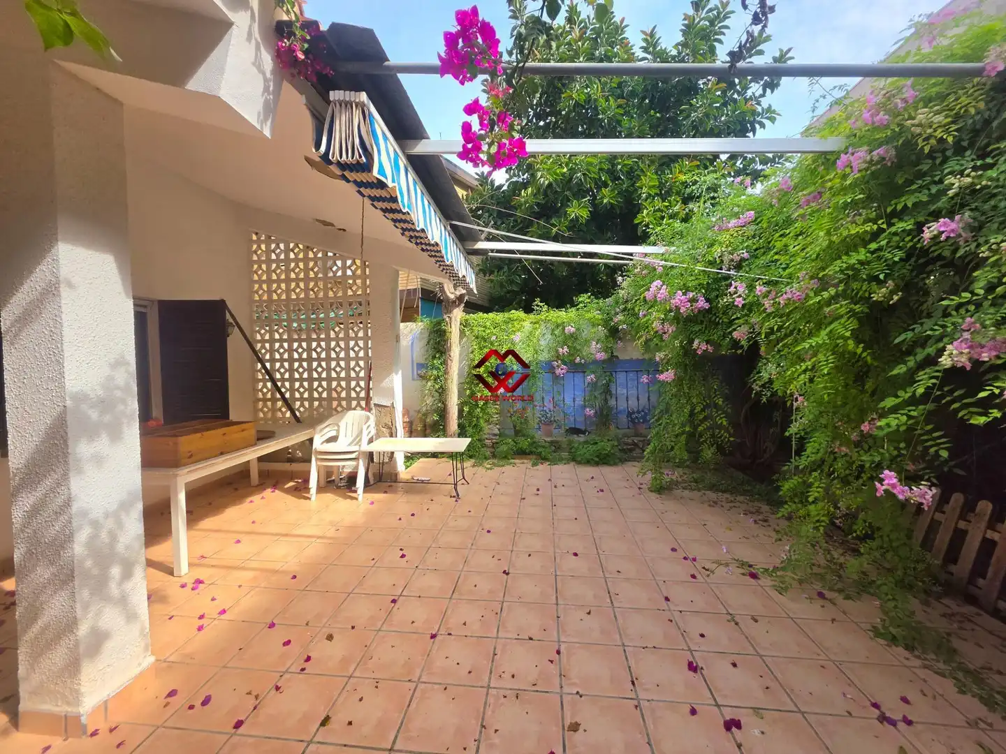 Chalet con terraza en venta en Santiago de la Ribera