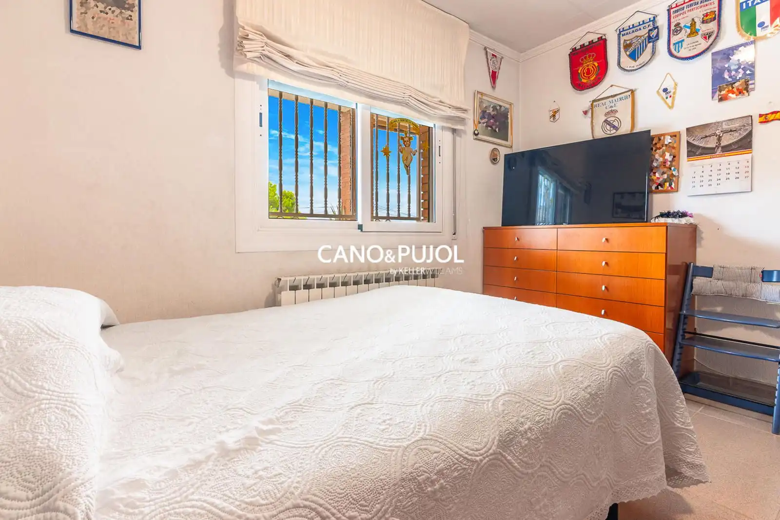 Habitación de Casa o chalet en venta en Terrassa con Aire acondicionado, Calefacción y Terraza