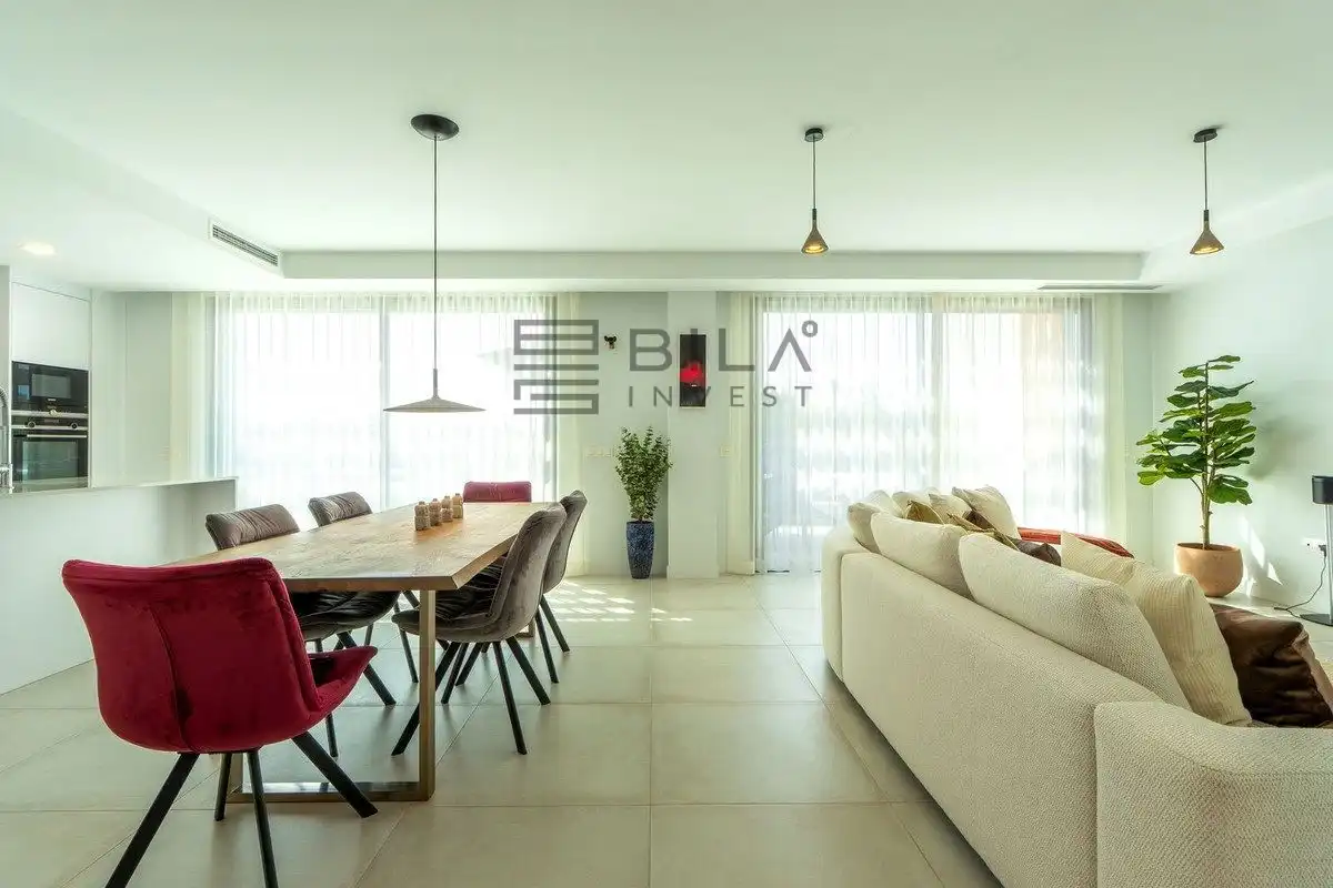 Adosado con piscina en venta en Evergreen Homes, imagen 15