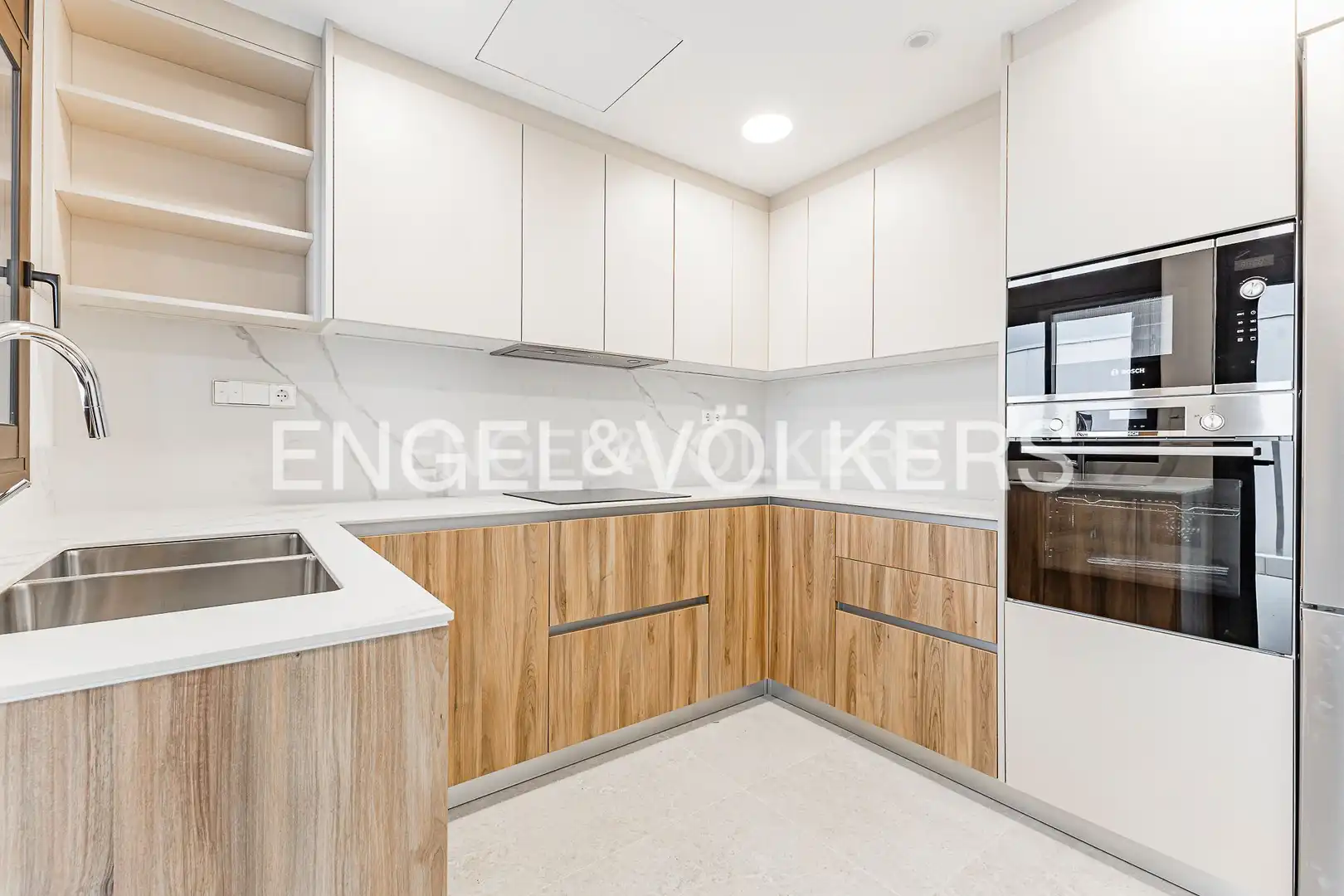 Cocina de Casa o chalet en venta en El Vendrell con Aire acondicionado, Calefacción y Jardín privado