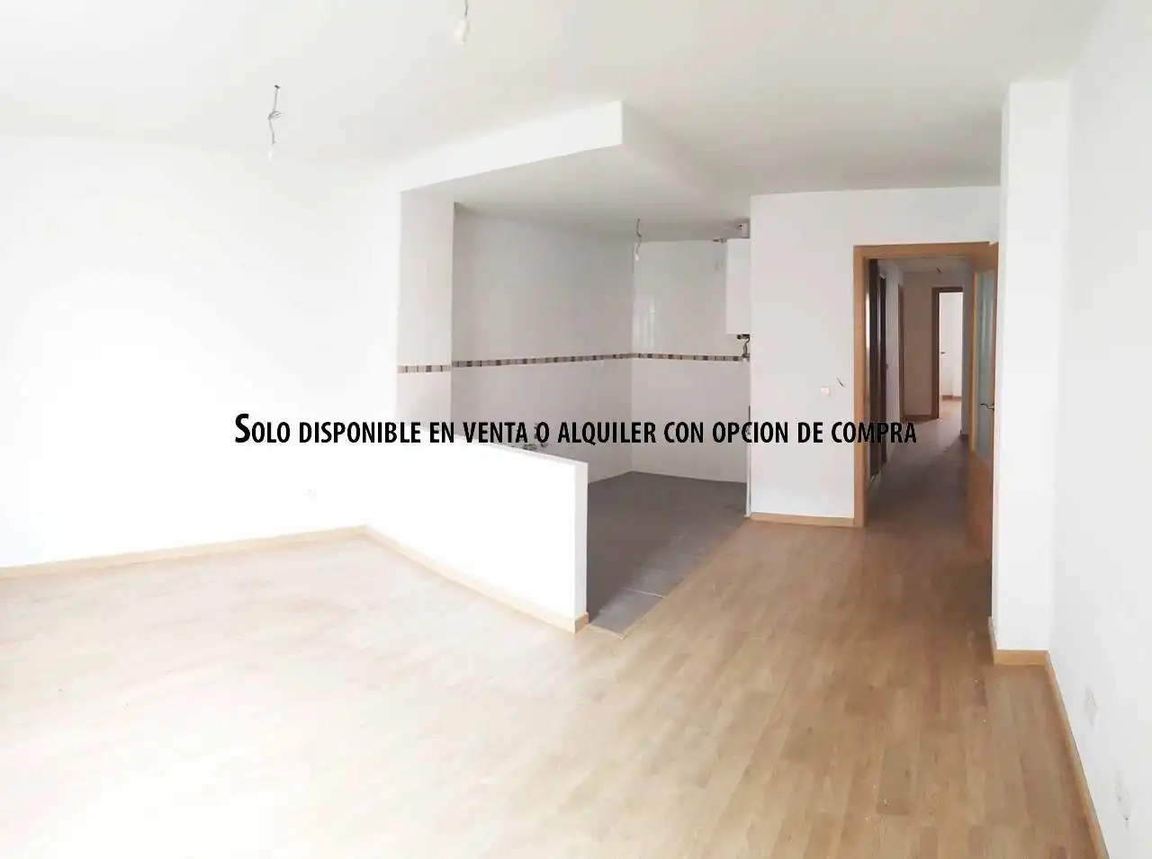 Außenansicht von Wohnung zur Miete in Tudela de Duero mit Heizung, Parkett und Abstellraum