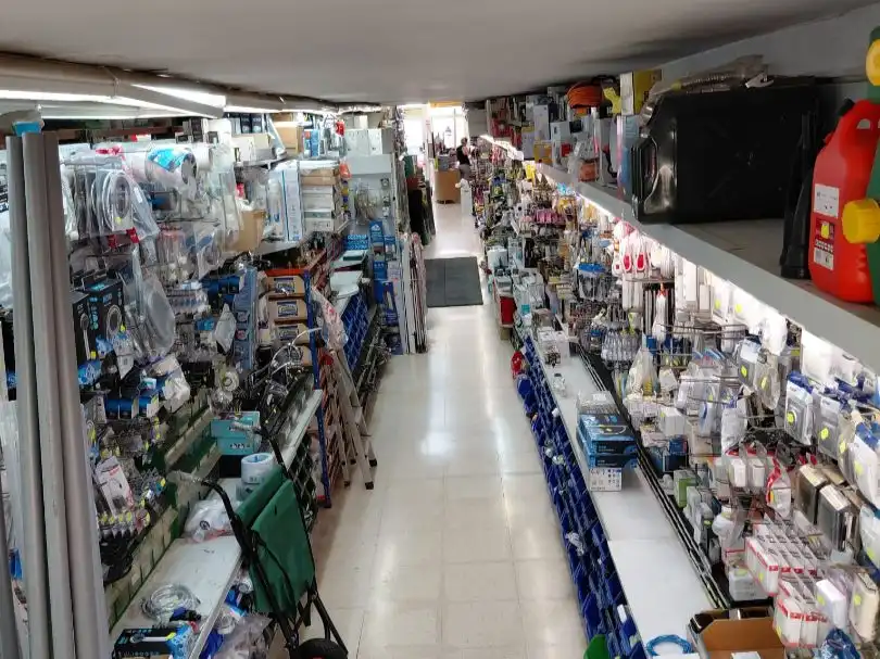 Business premises for sale in lluis millet 80