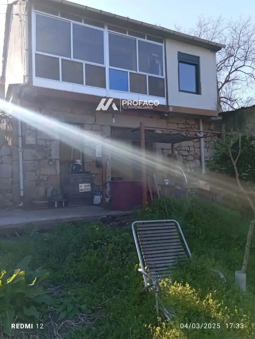 Vista exterior de Casa o xalet en venda en Punxín amb Calefacció i Traster