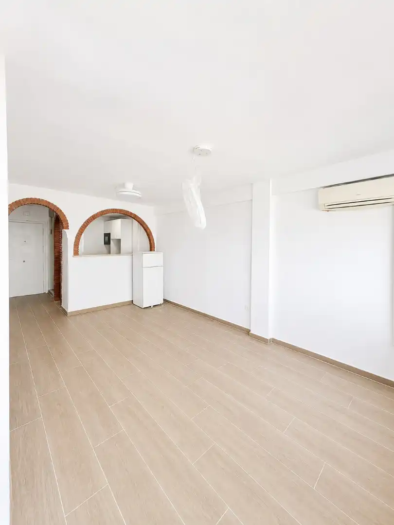 Apartamento en venta en Benalmádena con Aire acondicionado, Terraza y Amueblado