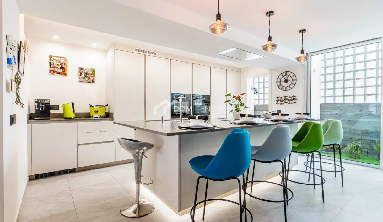 Cocina de Casa o chalet en venta en Arona con Terraza y Piscina