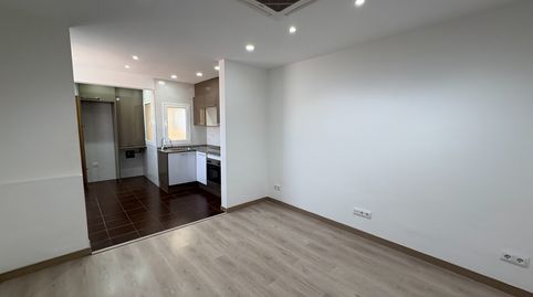 Foto 4 de Pis en venda a Carrer de la Mare de Déu de Lorda, Llefià, Badalona