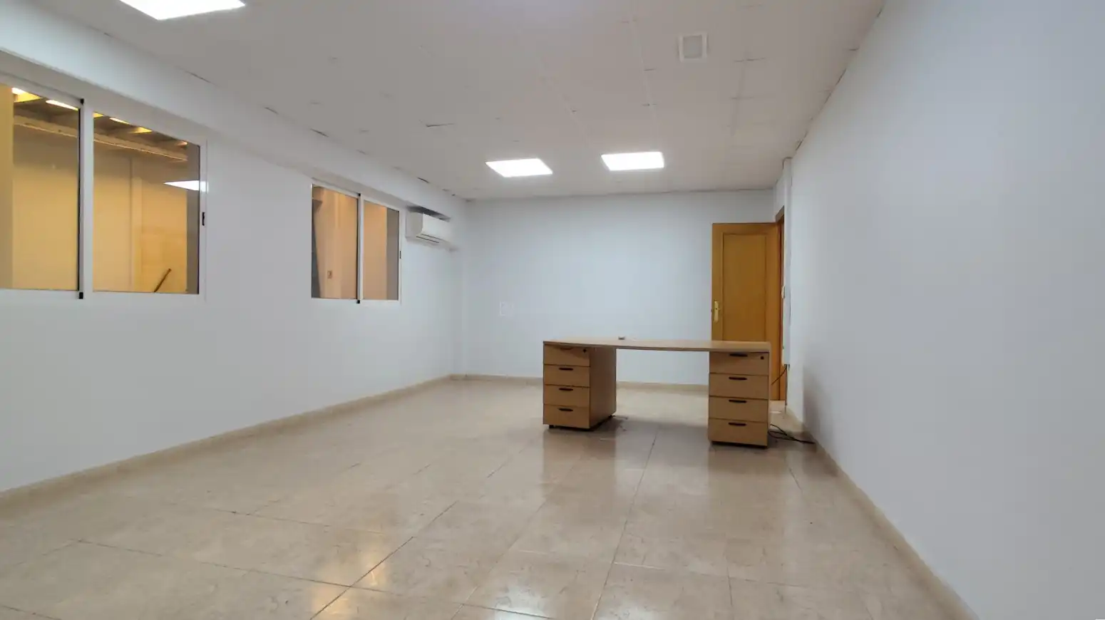 Nave industrial de alquiler en Arrúbal - Calle Río Alhama, Arrúbal