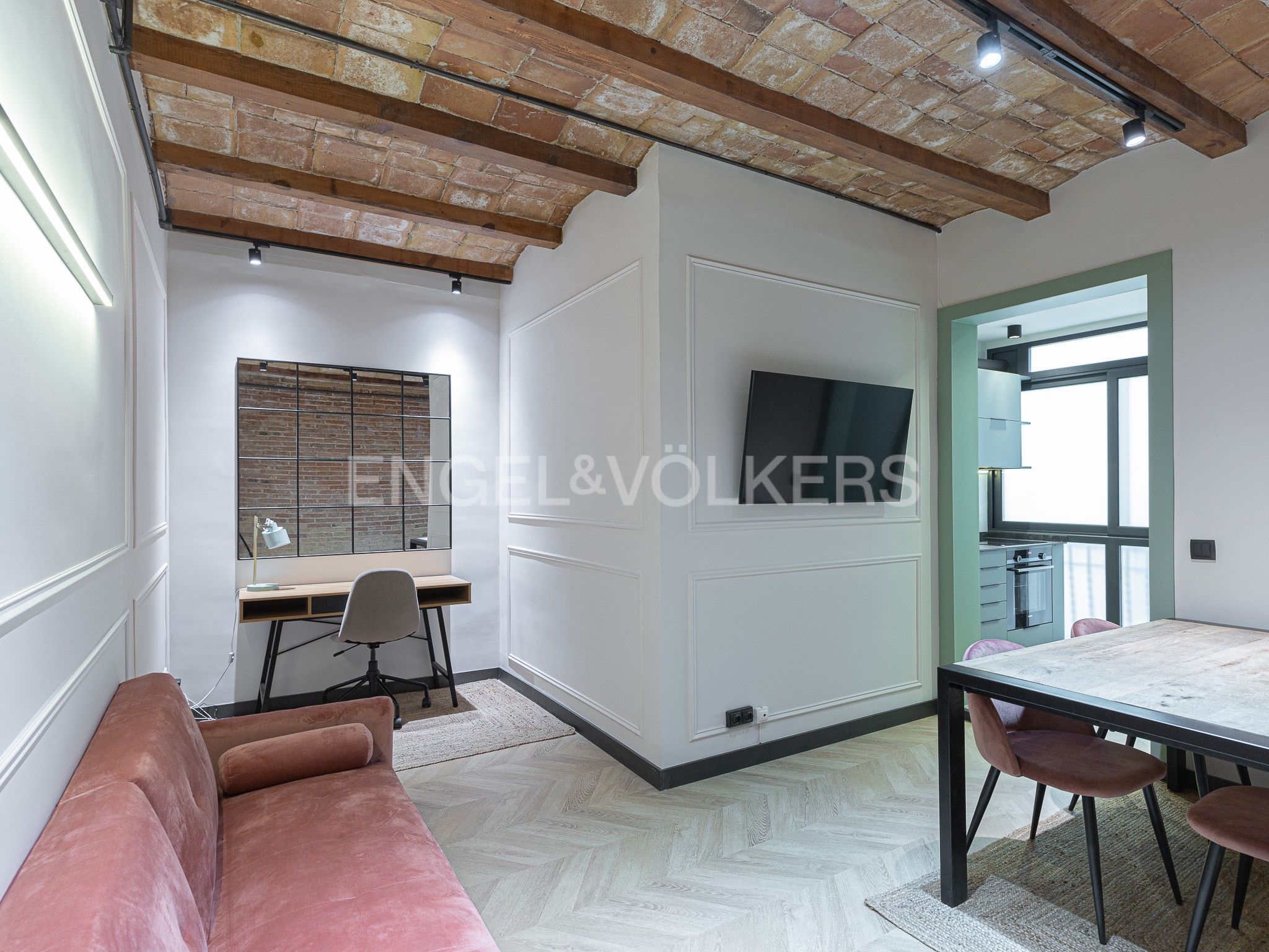Sala d'estar de Apartament en venda en  Barcelona Capital amb Calefacció i Parquet