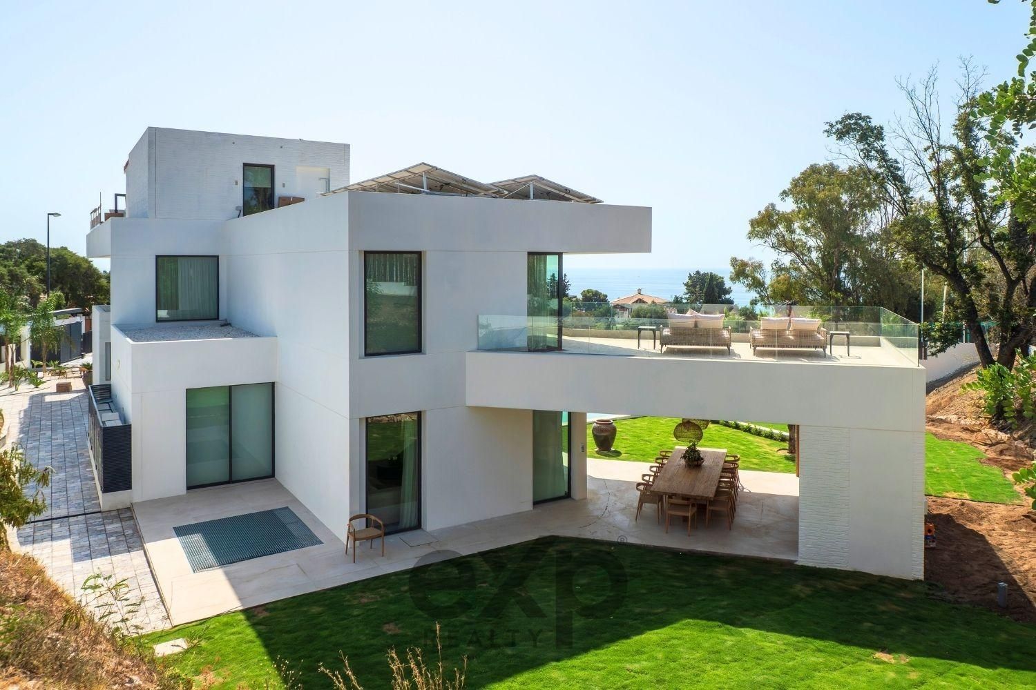 Vista exterior de Casa o chalet en venta en Benalmádena