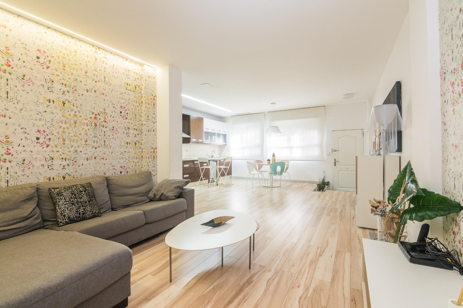 Sala d'estar de Planta baixa de lloguer en Elche / Elx amb Aire condicionat i Parquet