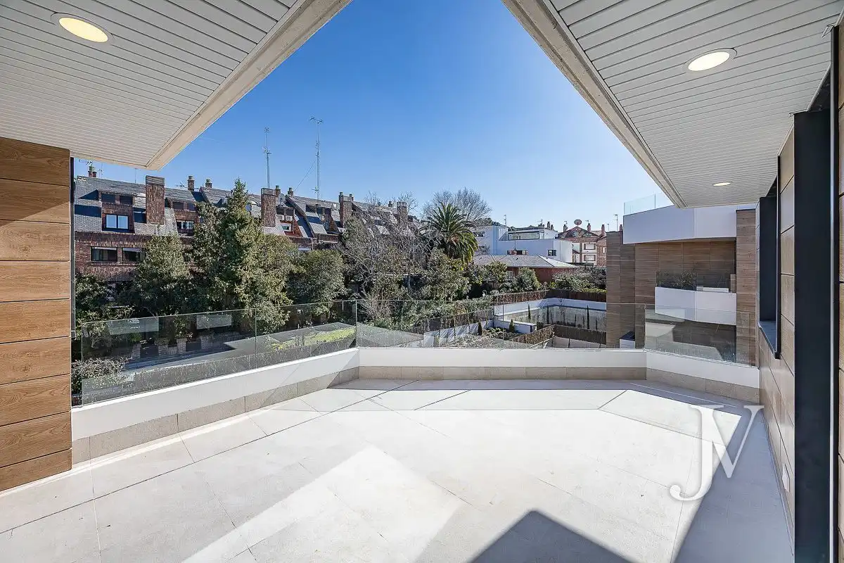Piso con piscina en alquiler en Eloísa de la Hera