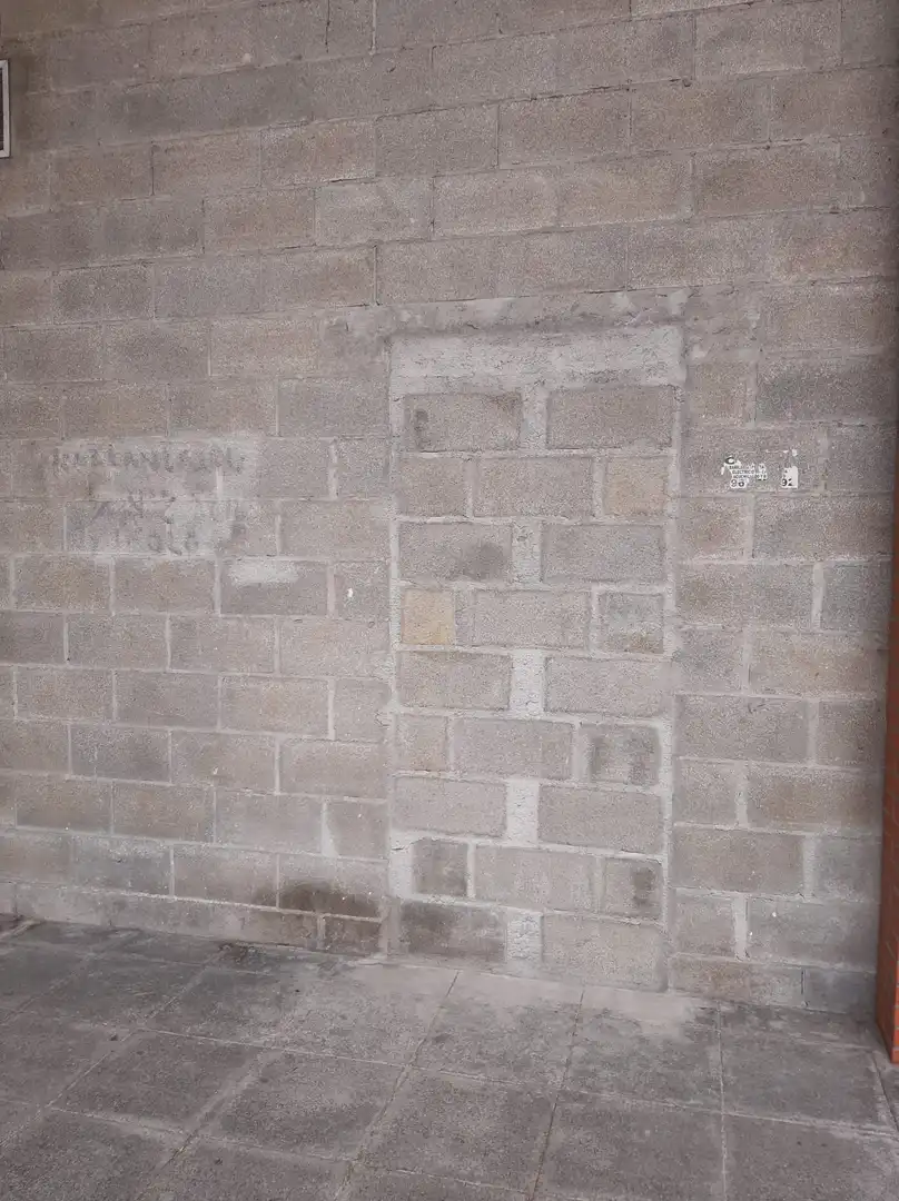Local comercial en venta en Bagatza - San Vicente, imagen 8