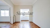 Bedroom of Flat for sale in  Barcelona Capital  with Heating