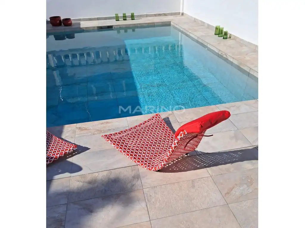 Piscina de Casa adosada en venda en Sitges amb Aire condicionat, Terrassa i Piscina