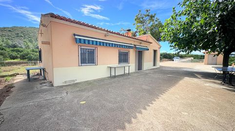 Encantadora casa de campo con piscina rodeada de cítricos