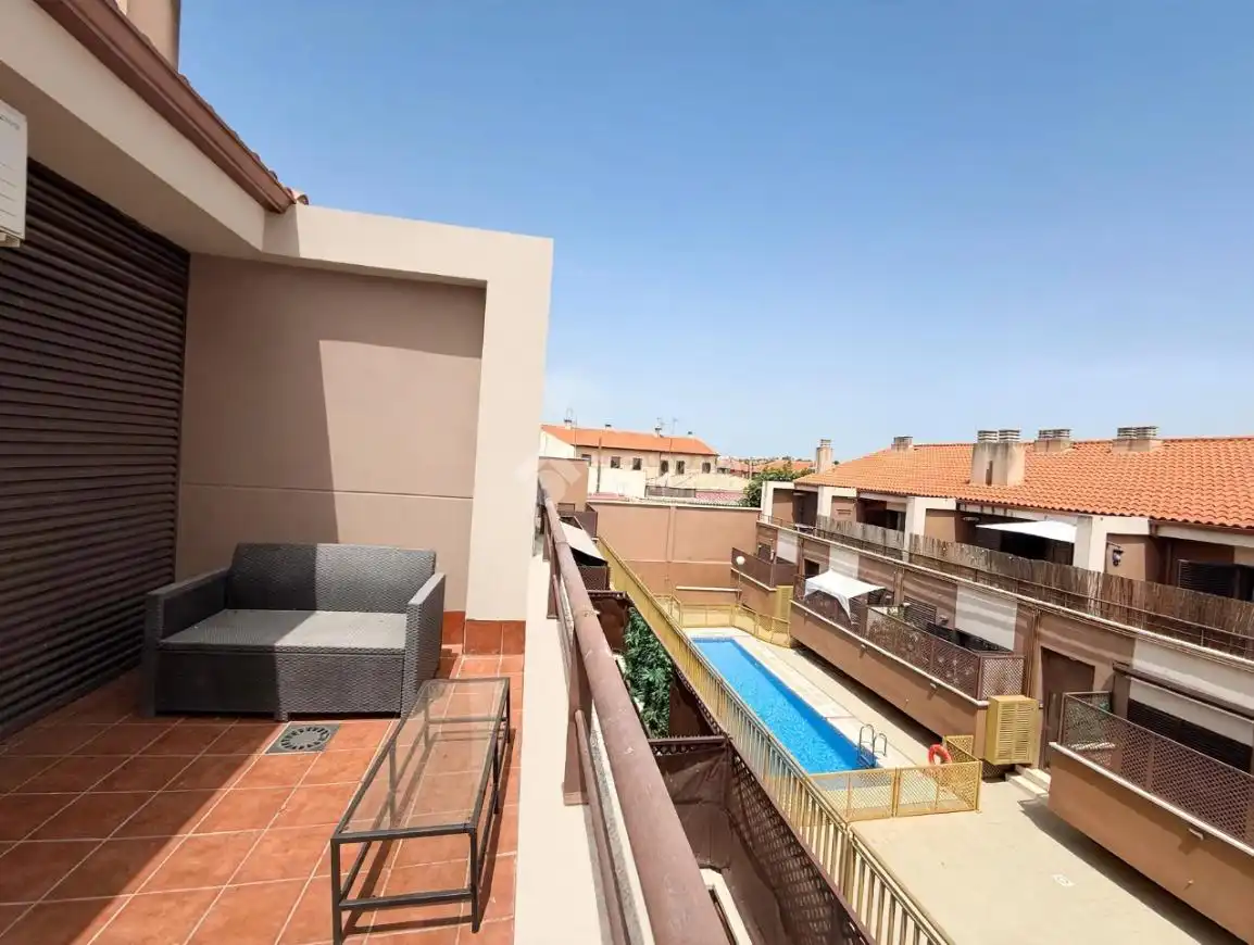 Terraza de Piso en venta en Ontígola con Aire acondicionado, Calefacción y Terraza