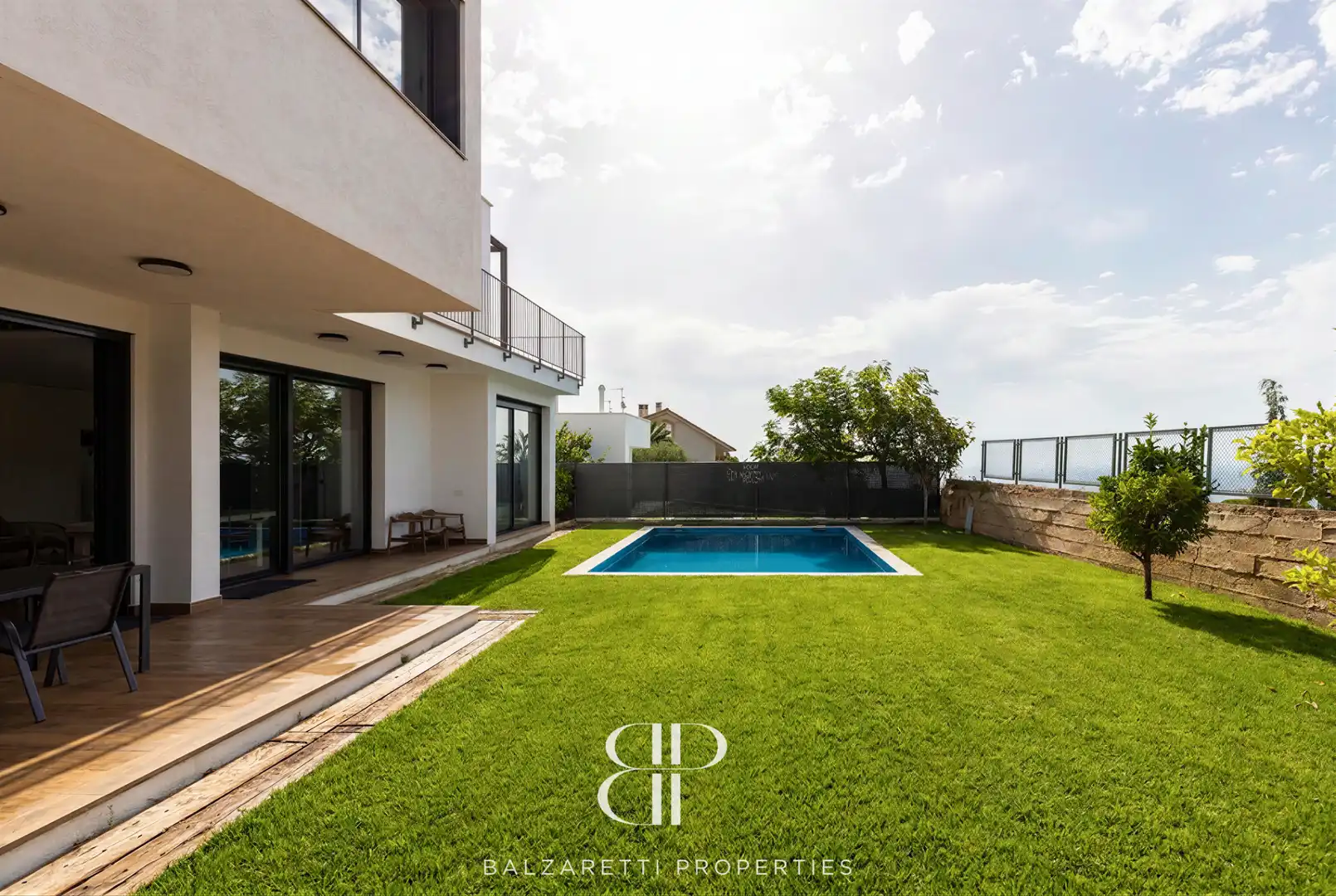 Piscina de Casa o chalet en venta en Premià de Dalt con Aire acondicionado, Jardín privado y Terraza