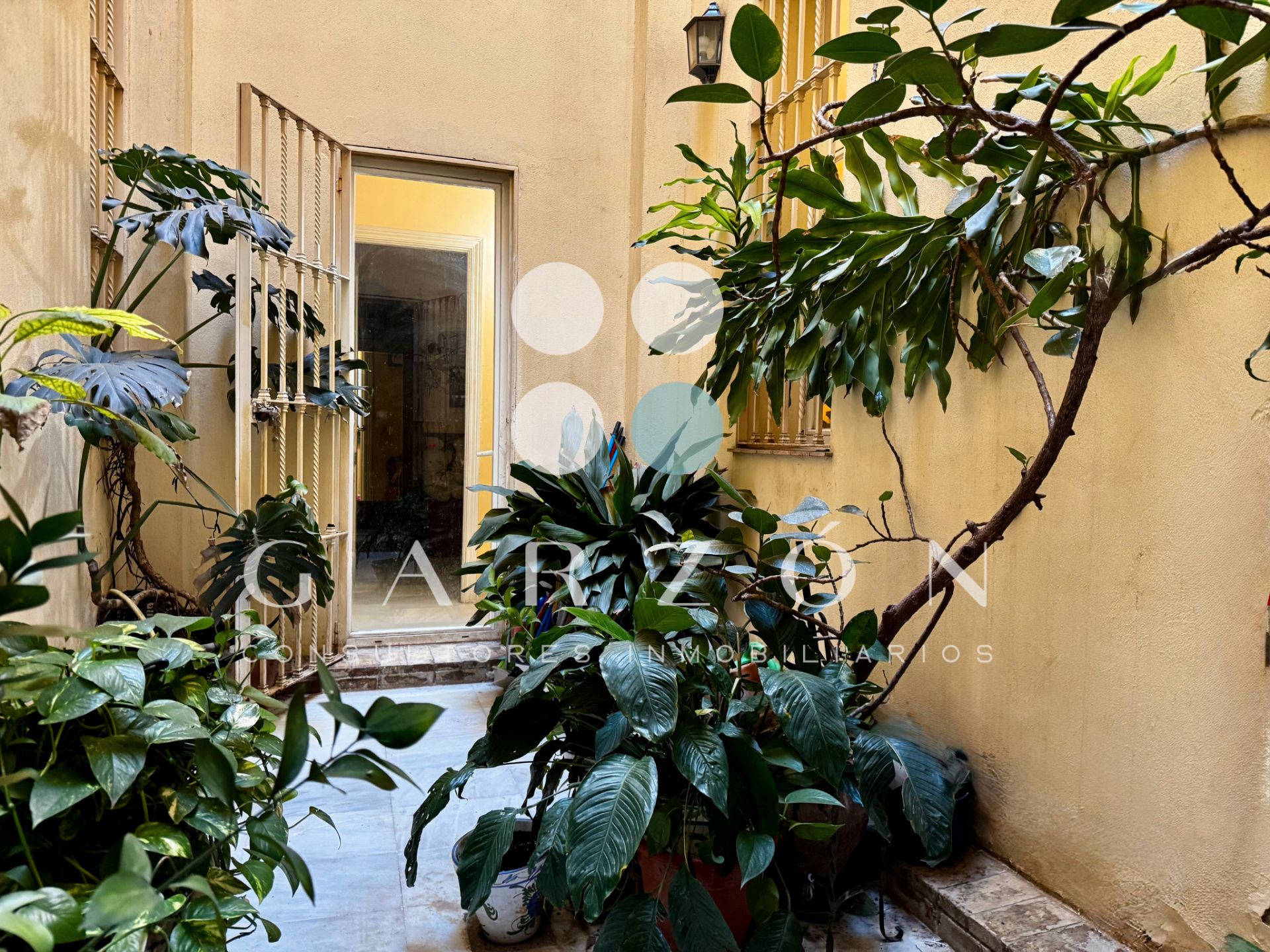 Jardí de Pis en venda en  Sevilla Capital amb Terrassa i Moblat