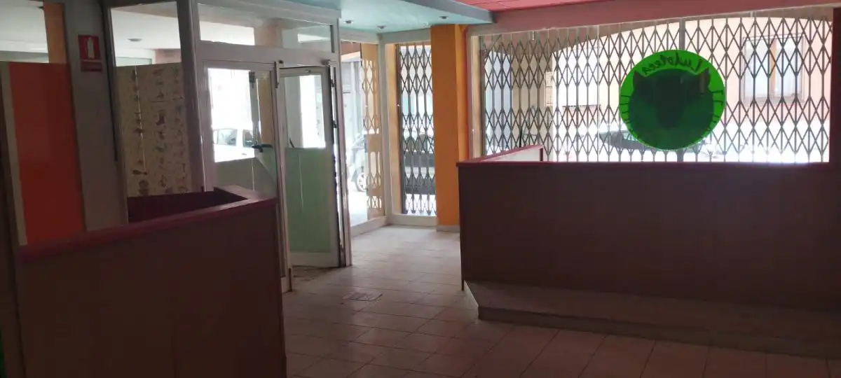 Business premises for sale in Carrer de la Lluna, imagen 12