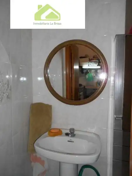 Local comercial en venda a Casco Antiguo, imagen 5