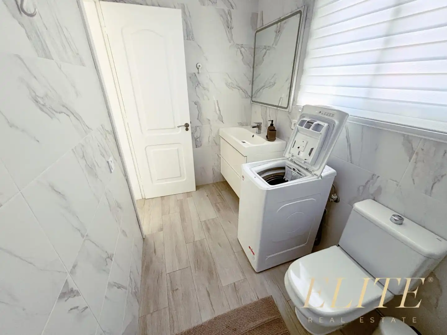 Badezimmer von Maisonette zum Verkauf in Mogán mit Abstellraum, Möbliert und Balkon